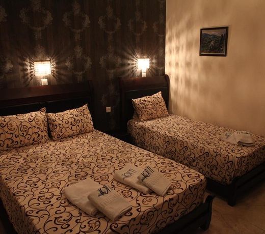 Toti Boutique Rooms