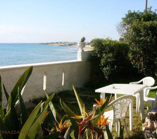 B&B La terrazza sul mare