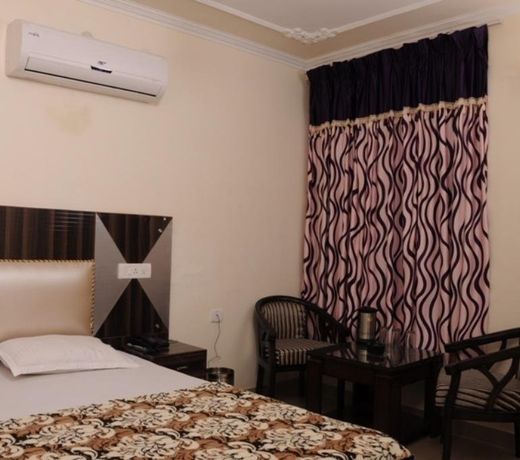 Hotel Grand Residency
