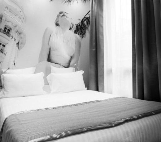 Hotel Sixteen Paris Montrouge