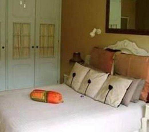 At Eezzze Riversway Self Catering