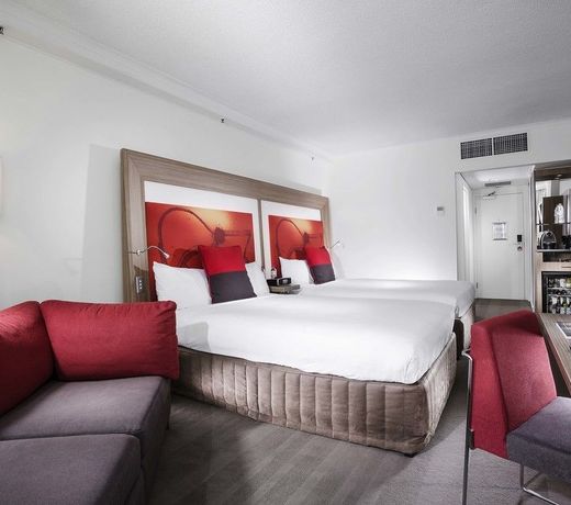 Amora Hotel Brisbane