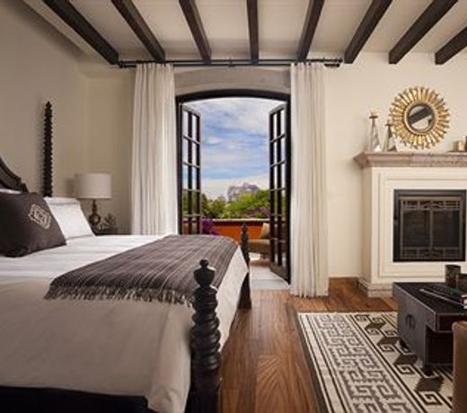 Rosewood San Miguel