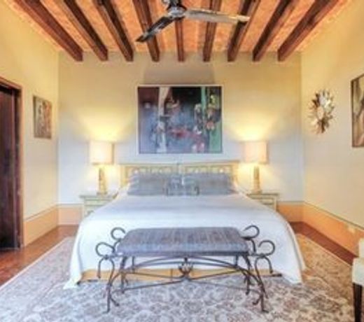 Casa Schuck Boutique Hotel