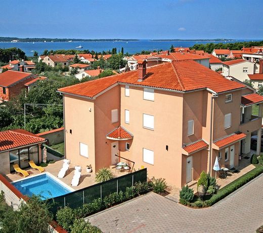 Villa Mihaela
