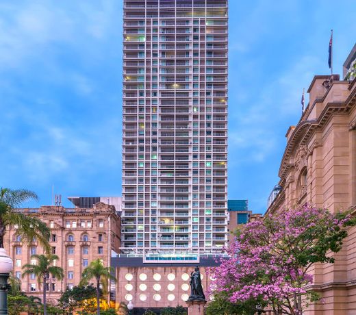 Oaks Brisbane Casino Tower Suites