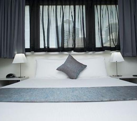 George Williams Hotel