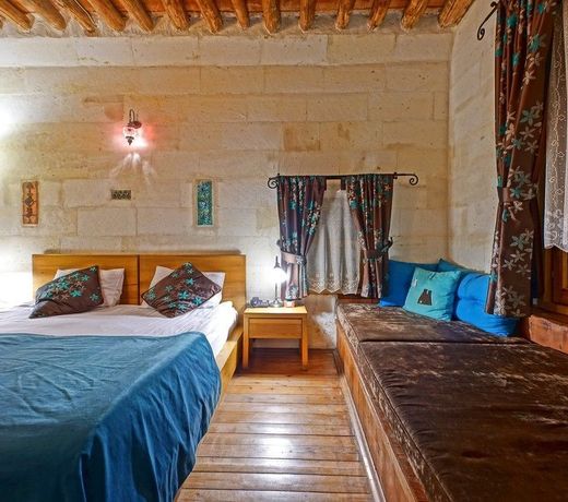 La Casa Cave Hotel