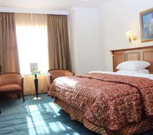 Bristol Hotel