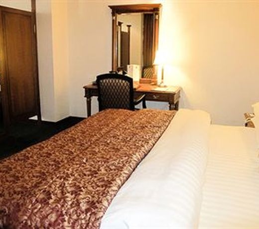 Bristol Hotel