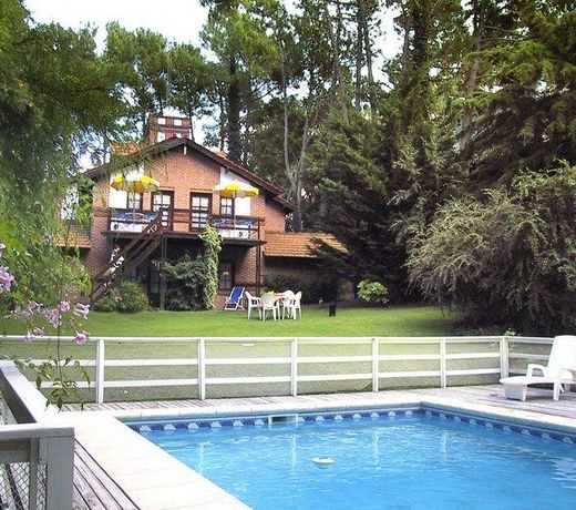 Posada del Bosque By HS