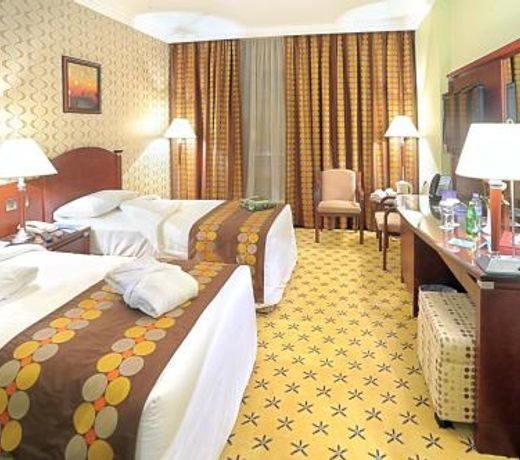 LEADER Al Muna Kareem Hotel