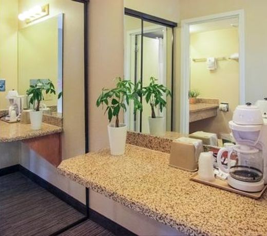 Ramada by Wyndham Tucson Airport