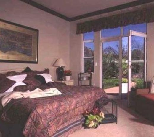 The SunCatcher Fine Country Inn
