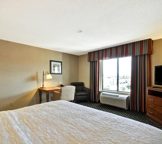 Hampton Inn & Suites Tucson East