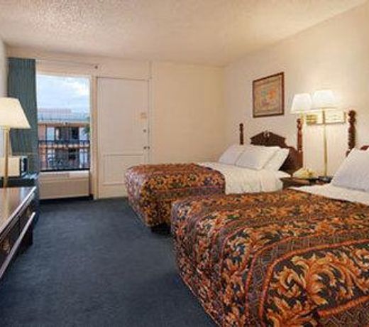 Red Lion Inn & Suites Tucson Downtown