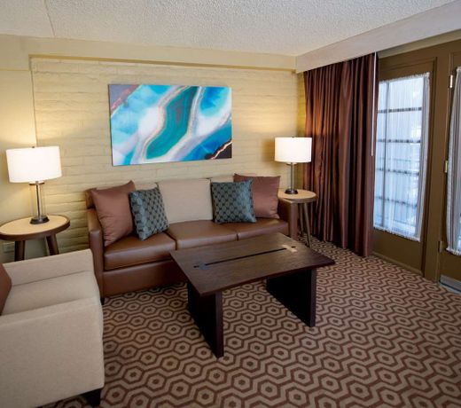 DoubleTree Suites by Hilton Tucson-Williams Center