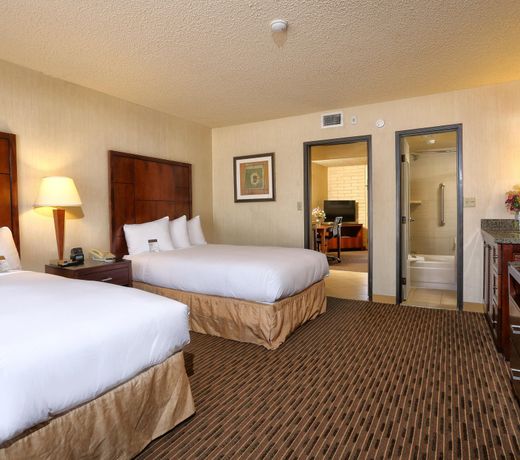 DoubleTree Suites by Hilton Tucson Airport