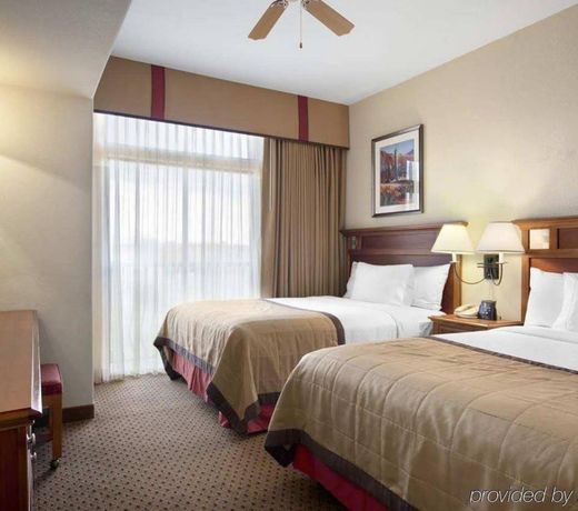 Embassy Suites Tucson - Paloma Village
