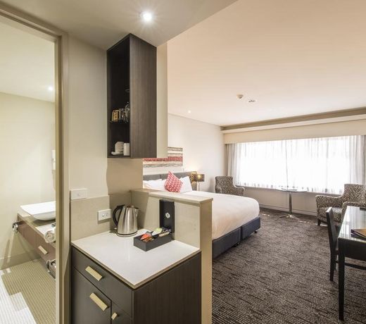 The Colmslie Hotel