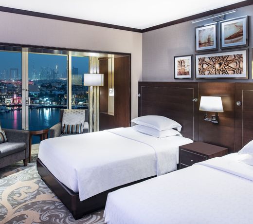 Sheraton Dubai Creek Hotel & Towers