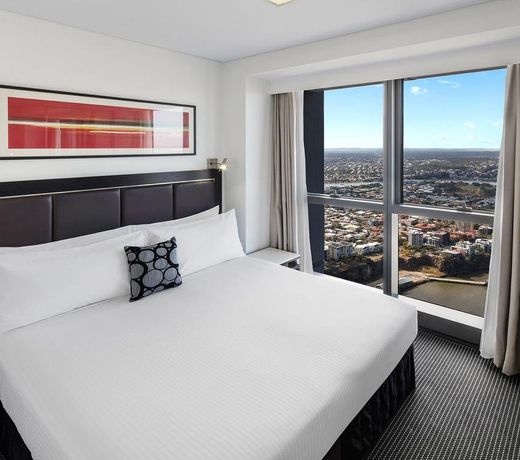 Meriton Suites Adelaide Street, Brisbane