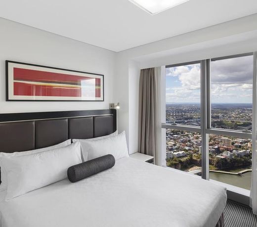 Meriton Suites Adelaide Street, Brisbane