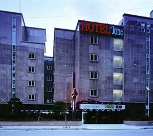Incheon Airport Hotel June