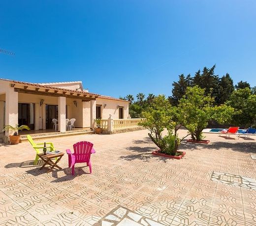 Villas Guzman Ismael