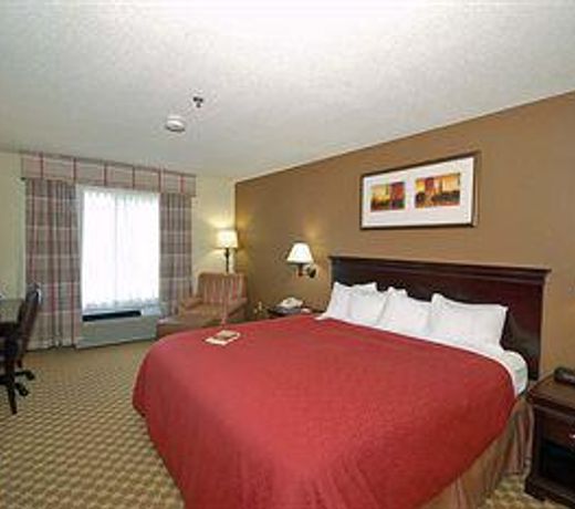 Country Inn & Suites by Radisson, Asheville at Asheville Outlet Mall, NC