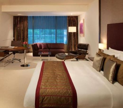Radisson Blu Plaza Hotel Hyderabad Banjara Hills