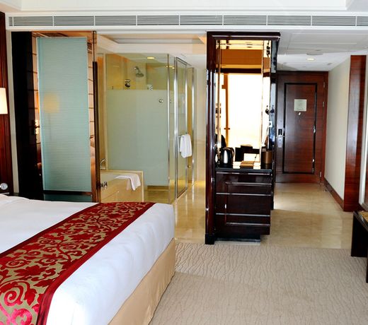 Crowne Plaza Nanchang Riverside, an IHG Hotel