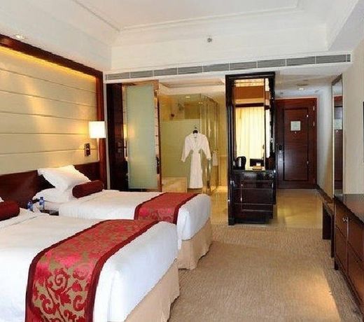 Crowne Plaza Nanchang Riverside, an IHG Hotel