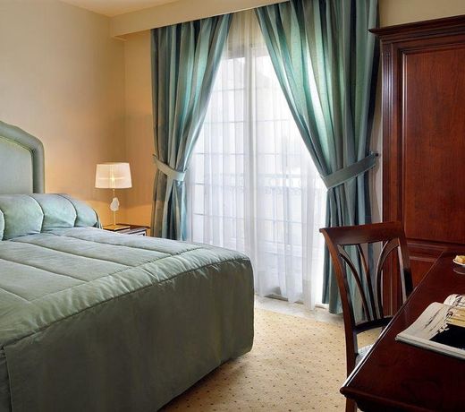 MÃ¶venpick Beach Resort Al Khobar