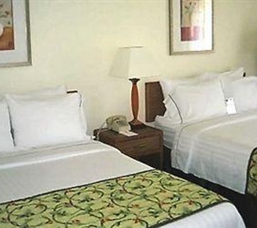 Fairfield Inn Arlington Near Six Flags