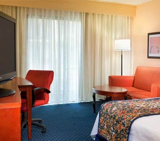 Courtyard Dallas Arlington/Entertainment District