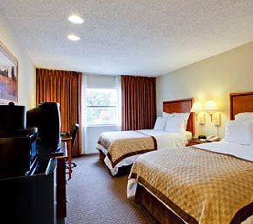 Hawthorn Suites by Wyndham Arlington