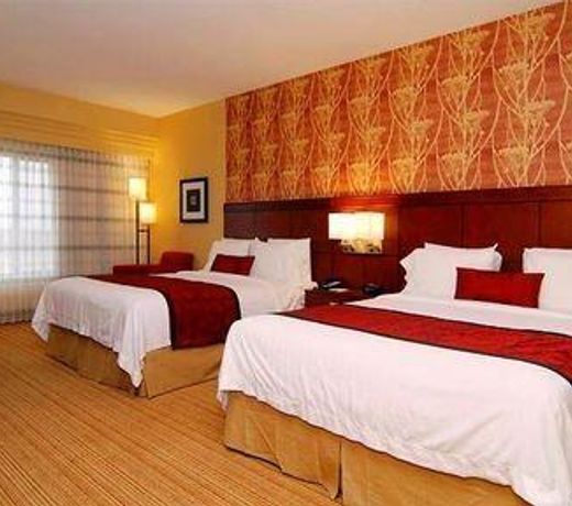 Courtyard by Marriott Dallas Arlington South