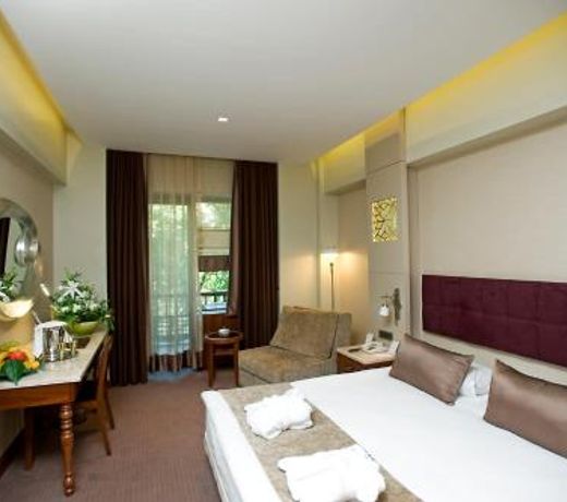 Kervansaray Thermal Convention Center & Spa
