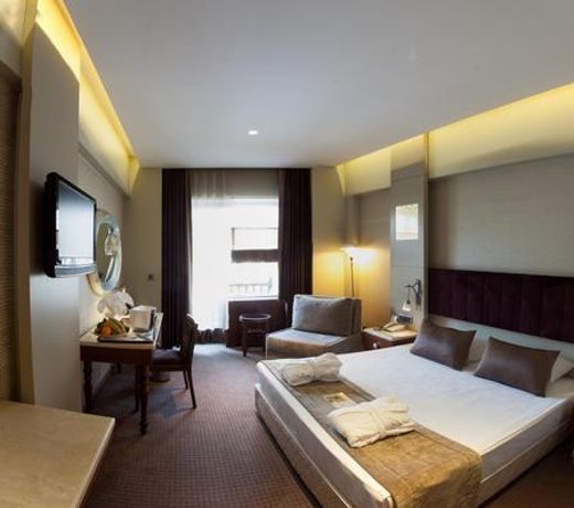 Kervansaray Thermal Convention Center & Spa
