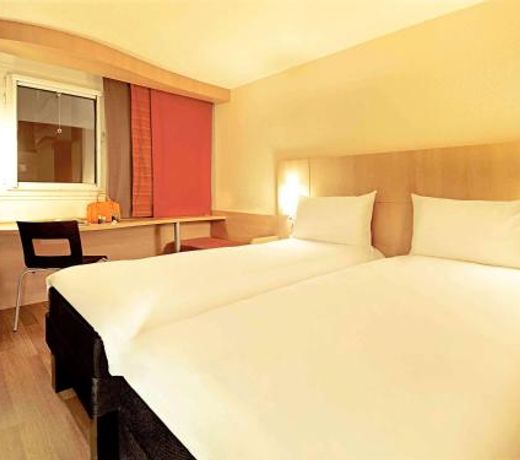 Ibis Bursa