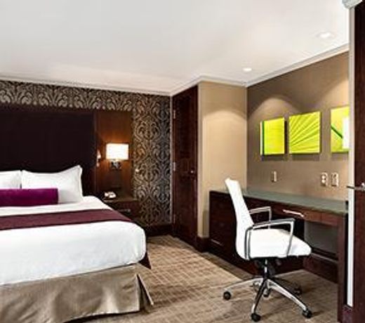 Oasis Hotel & Conv. Center, Ascend Hotel Collection