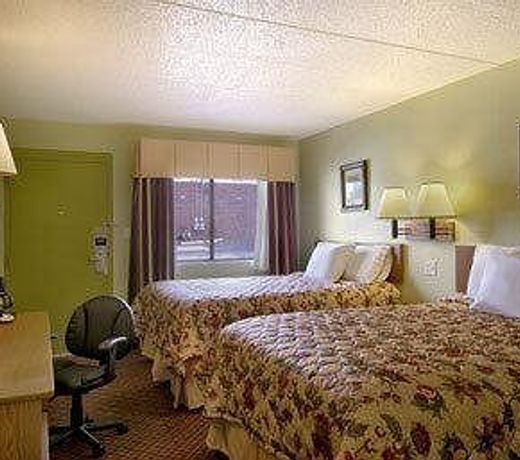 Days Inn & Suites by Wyndham Springfield on I-44