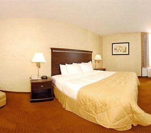 CLARION HOTEL