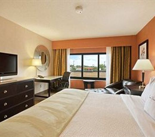DoubleTree by Hilton Springfield