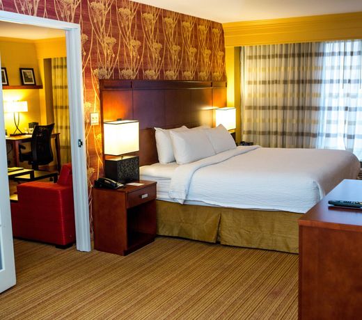 Courtyard by Marriott Springfield Downtown