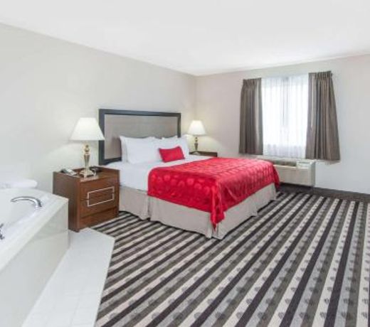 Ramada by Wyndham Springfield North
