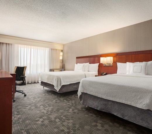 Courtyard by Marriott Springfield