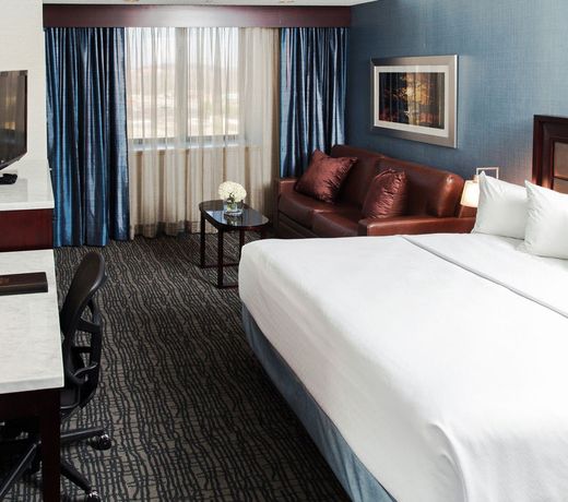 Crowne Plaza Springfield Convention Center, an IHG Hotel