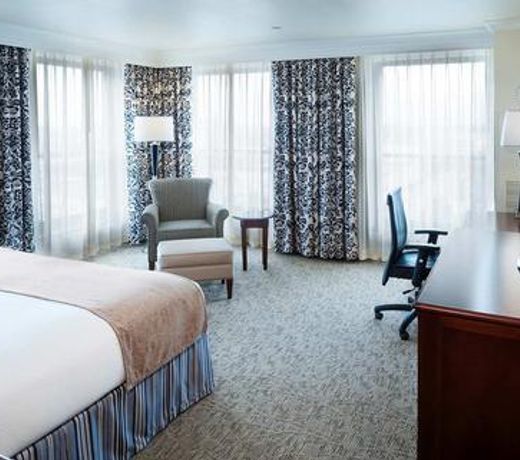 President Abraham Lincoln - A Doubletree by Hilton Hotel